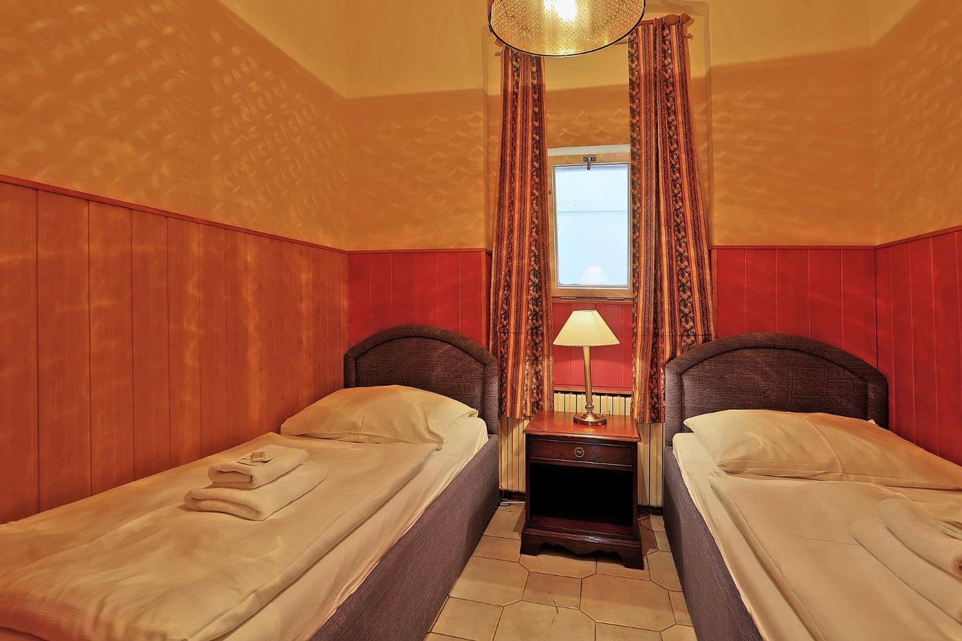 Hotel Kavalir Karlovy Vary Bilik gambar